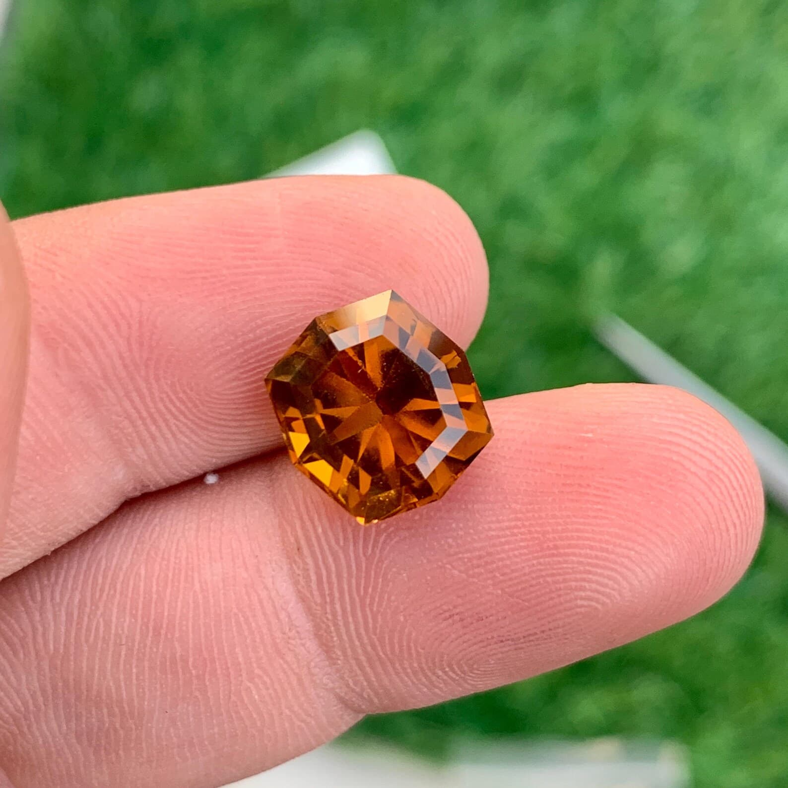 Honey Citrine 5.75ct Octagon Cut, natural yellow / gold citrine from Pakistan