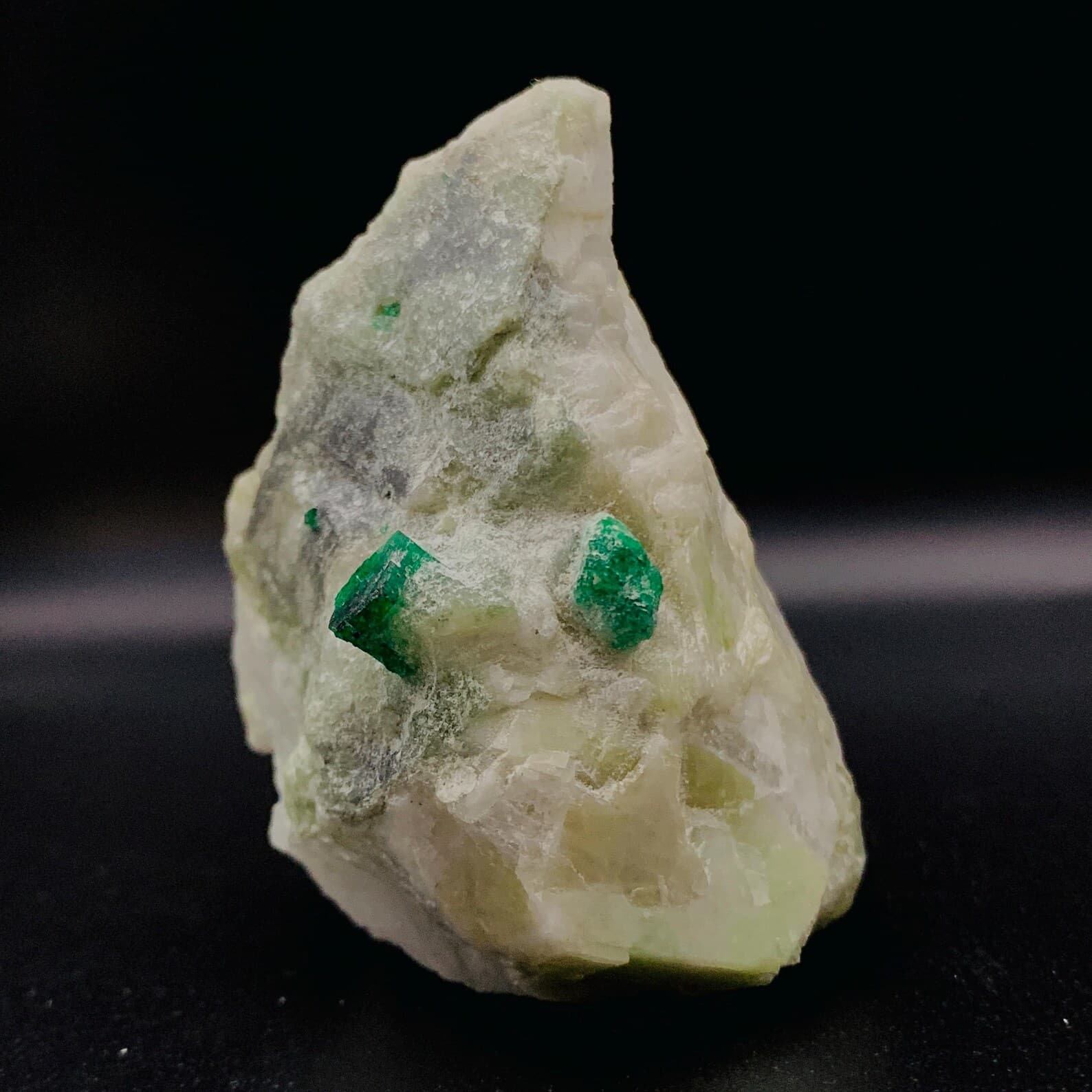 Swat Emerald 156.8g Mineral Specimen, natural green emerald from Swat Valley, Pakistan