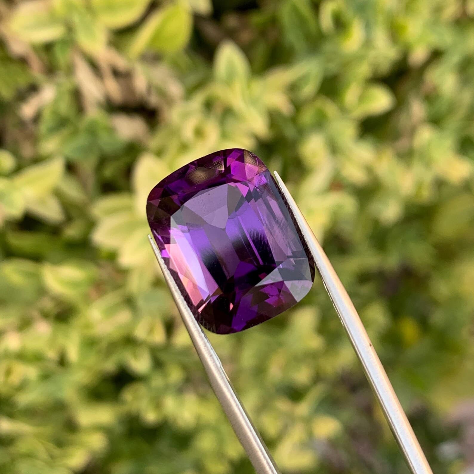 Amethyst 21.1ct Cushion Cut, natural purple amethyst from Pakistan