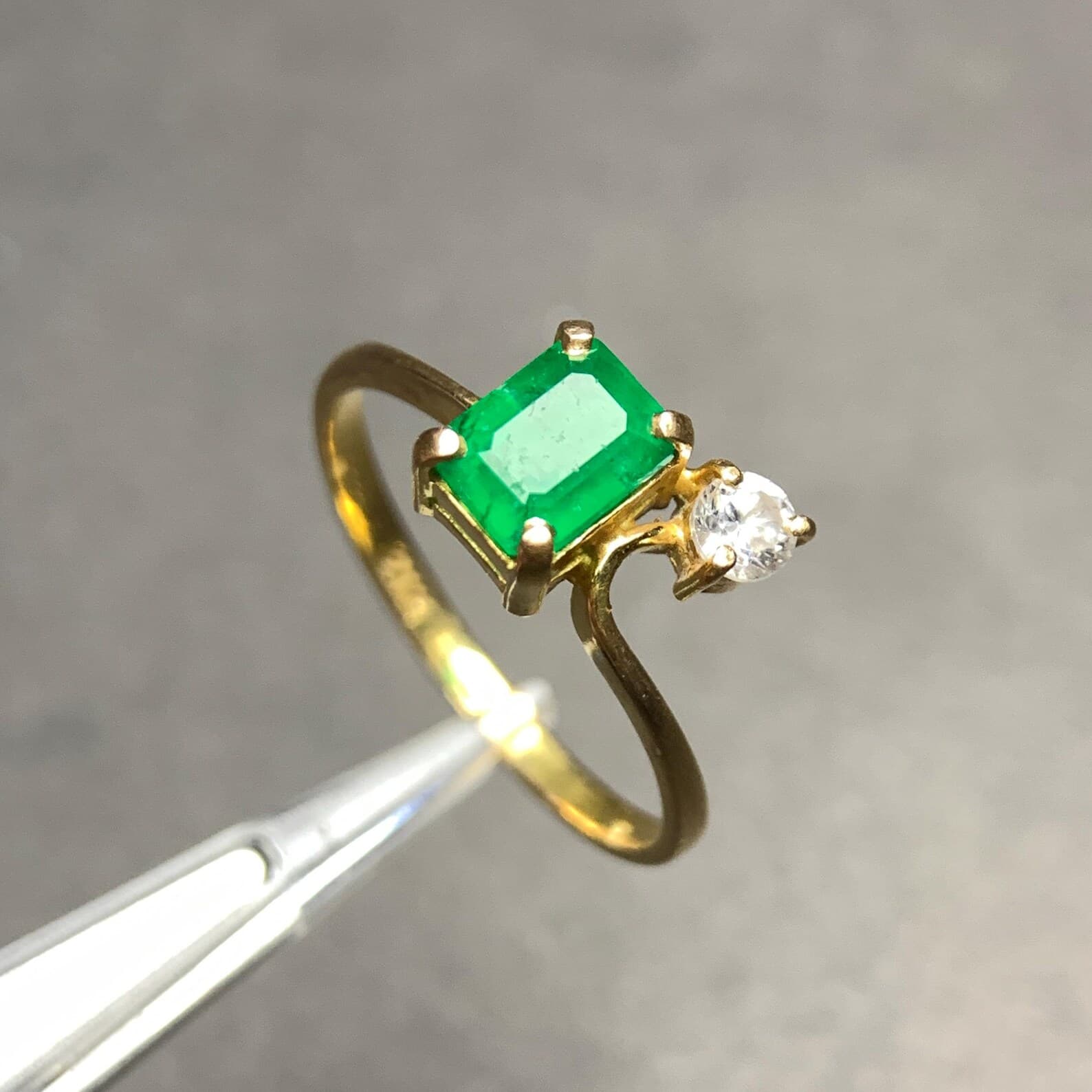 Women's Green Emerald Sterling Silver Ring, natural green emerald from Pakistan