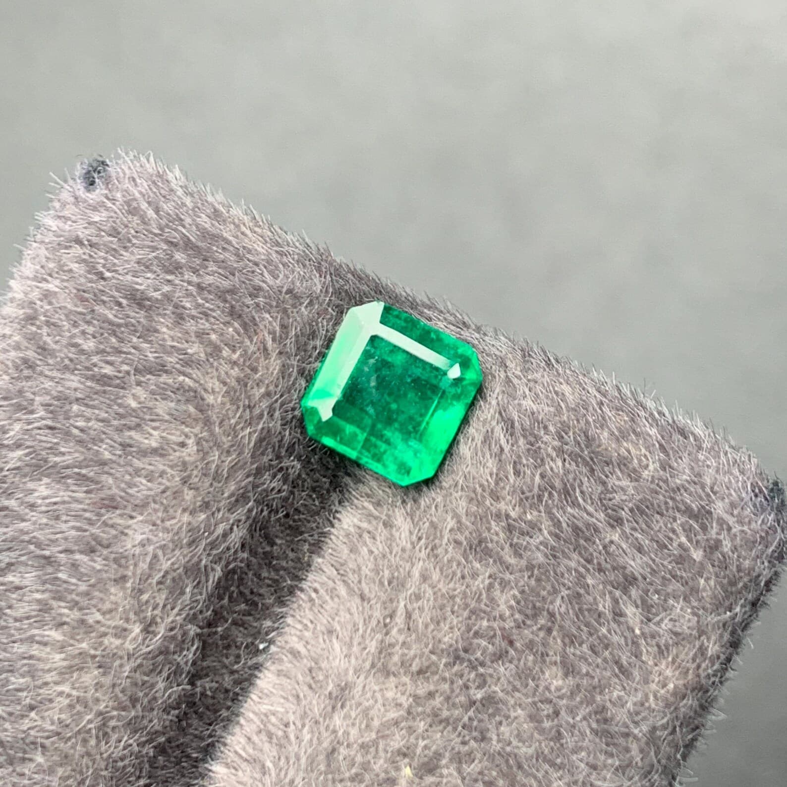 Swat Emerald 0.8ct Emerald Cut, natural green emerald from Swat Valley, Pakistan