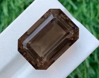 Quartz, representative stone
