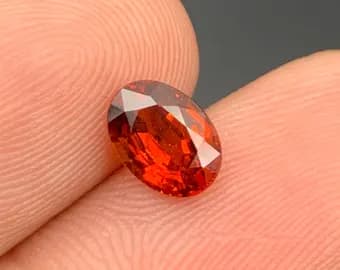 Spessartine Garnet 1.45ct Oval Cut, natural orange garnet from Pakistan