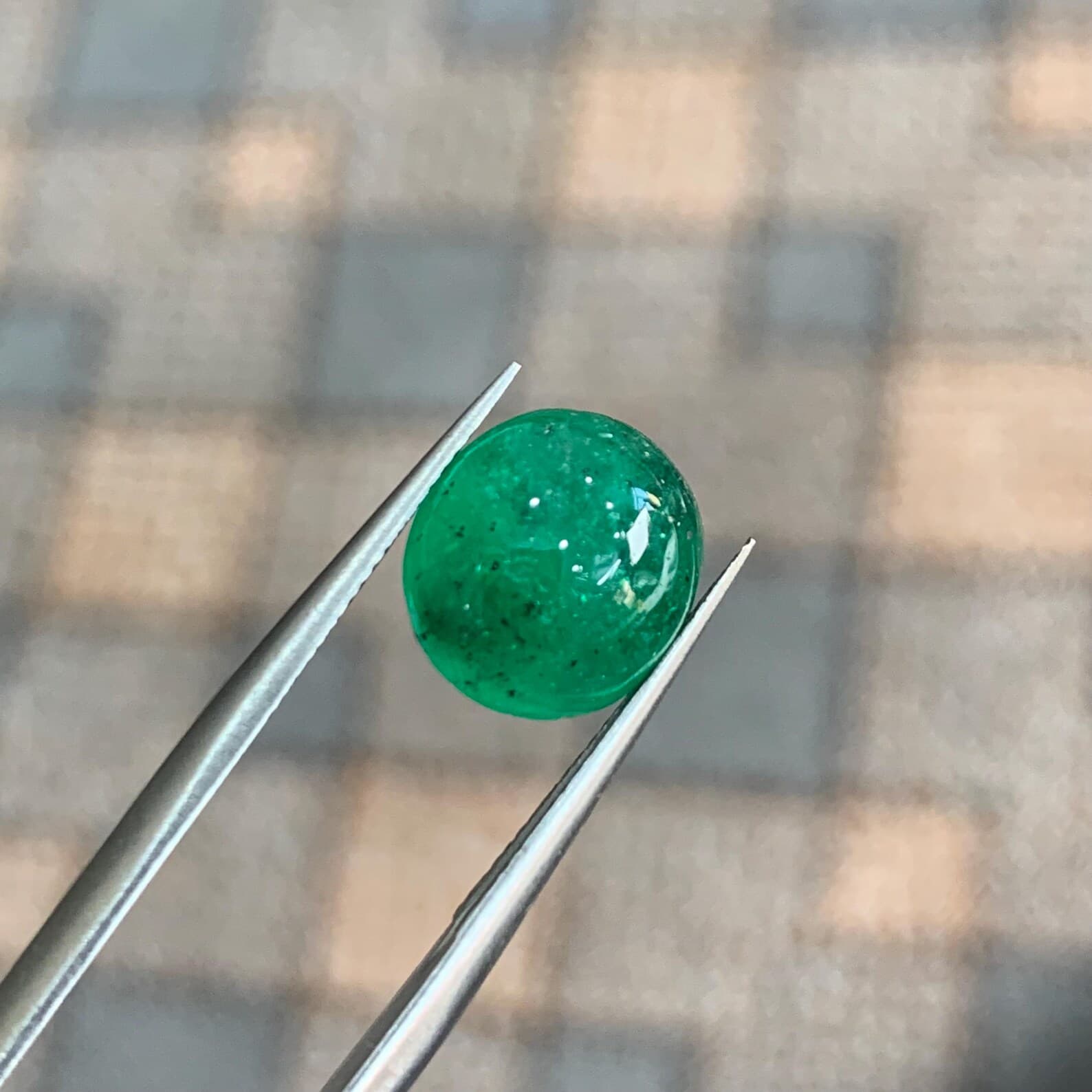 Emerald 3.8ct Cabochon Cut, natural green emerald from Pakistan
