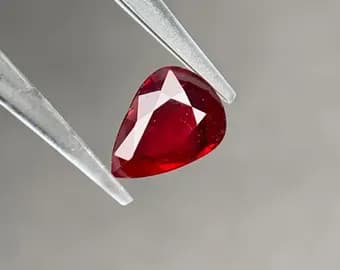 Pigeon Blood Ruby 0.9ct Pear Cut, natural red ruby from Pakistan