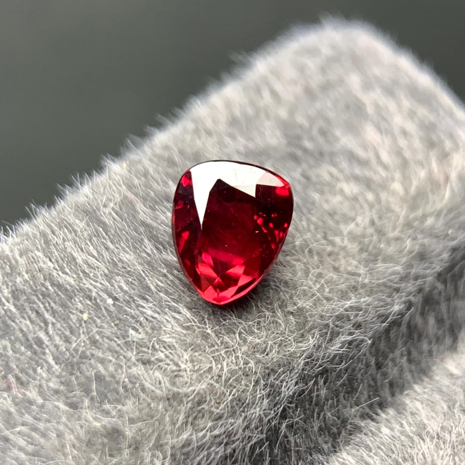 Ruby 1ct Fancy Cut, natural red ruby from Pakistan