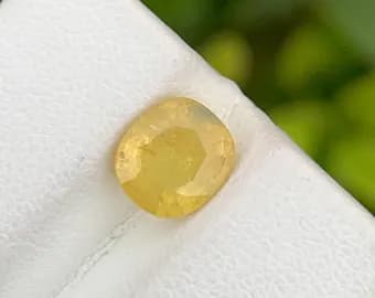 Yellow Sapphire 2ct Oval Cut